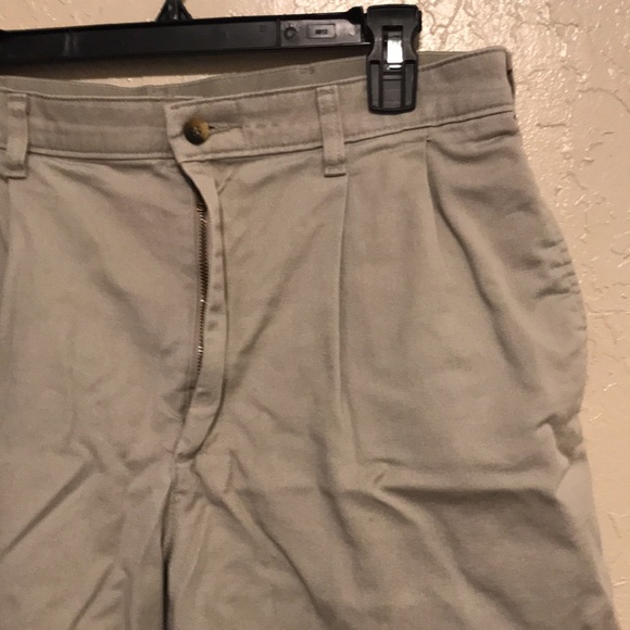 Wrangler comfort solutions series men’s khaki shorts Size 34 in good condition - Picture 15 of 16